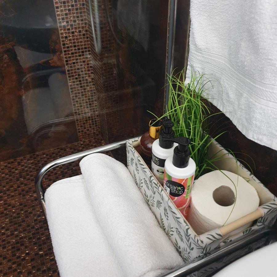 Fit Paradise Apartman Miskolc Buitenkant foto