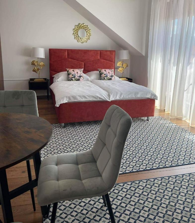 Fit Paradise Apartman Miskolc Buitenkant foto