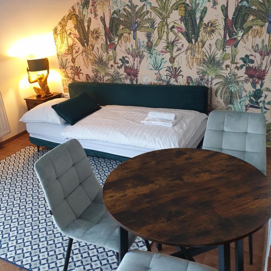Fit Paradise Apartman Miskolc Buitenkant foto